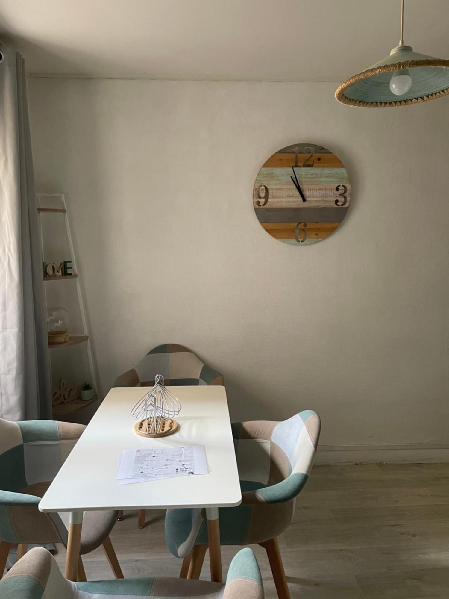 Apartmán Au Bas De Montmartre ! Paříž Exteriér fotografie